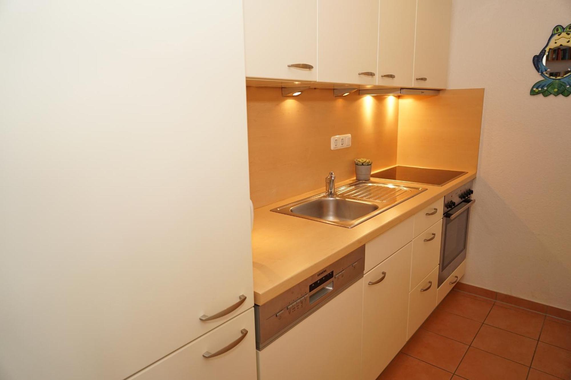 Ferienwohnung zur Hafenseite - 200 Meter zum Strand Damp Exterior foto