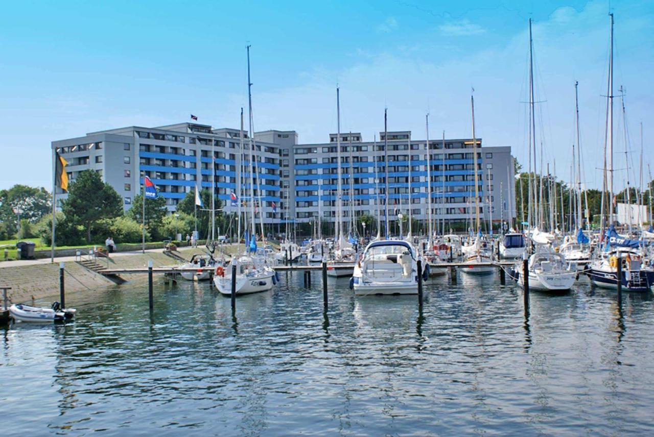 Ferienwohnung zur Hafenseite - 200 Meter zum Strand Damp Exterior foto